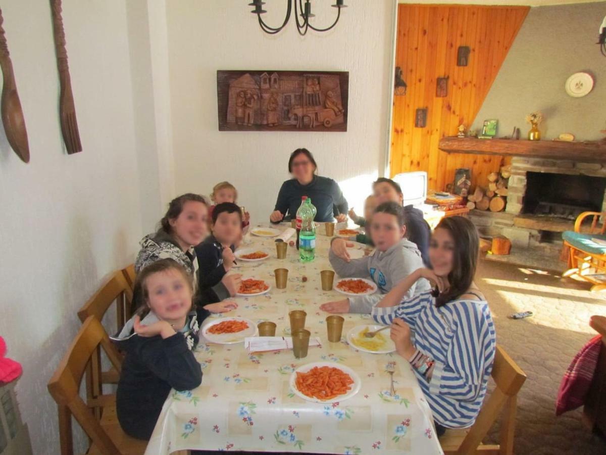 Ferienwohnung Grande Casa Di Famiglia Temù Exterior foto